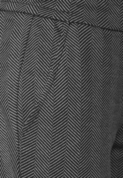 Cecil Hosen*Casual Fit Cargohose Black