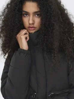 JDY Jacken*FREY FLOTTE SHORT JACKET OTW YFM NOOS Black