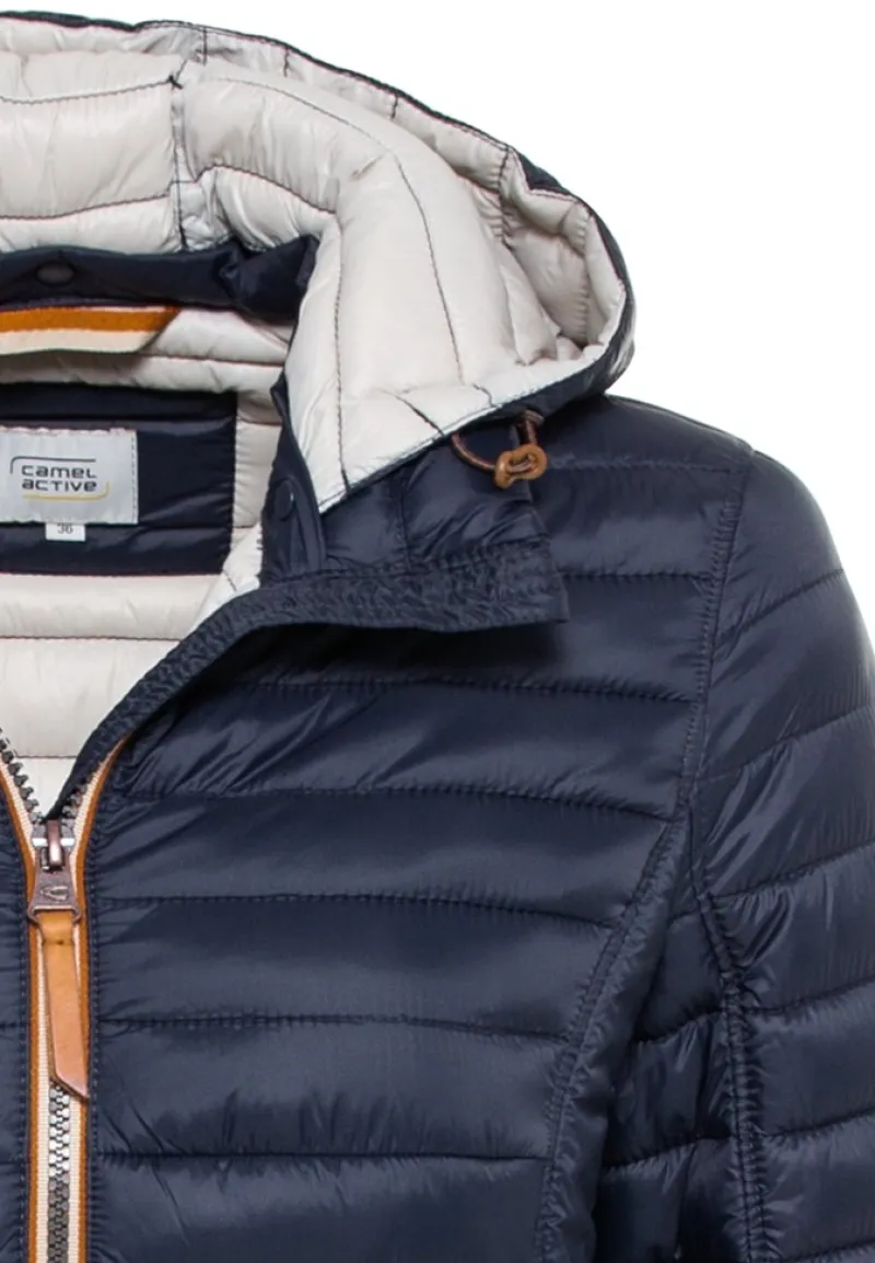 Camel Active Jacken*Leicht wattierte Steppjacke aus recyeltem Polyamid navy