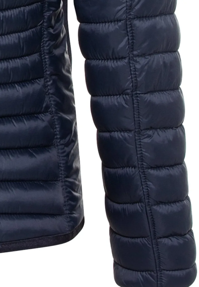 Camel Active Jacken*Leicht wattierte Steppjacke aus recyeltem Polyamid navy
