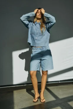 Noisy May Shorts*NMHOLLA NW LOOSE SHORTS AZ425LB NOOS Light Blue Denim