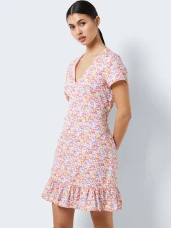 Noisy May Kleider*NMSABINA S/S SHORT DRESS Sugar Swizzle