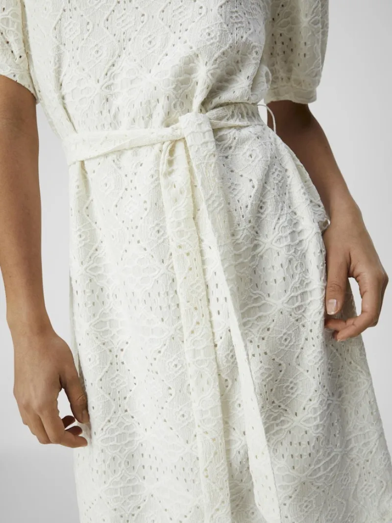 Object Kleider*OBJFEODORA S/S SHORT DRESS NOOS Cloud Dancer