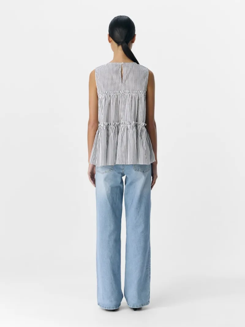 Object Shirts*OBJTUTTA S/L LO O-NECK TOP DIV white