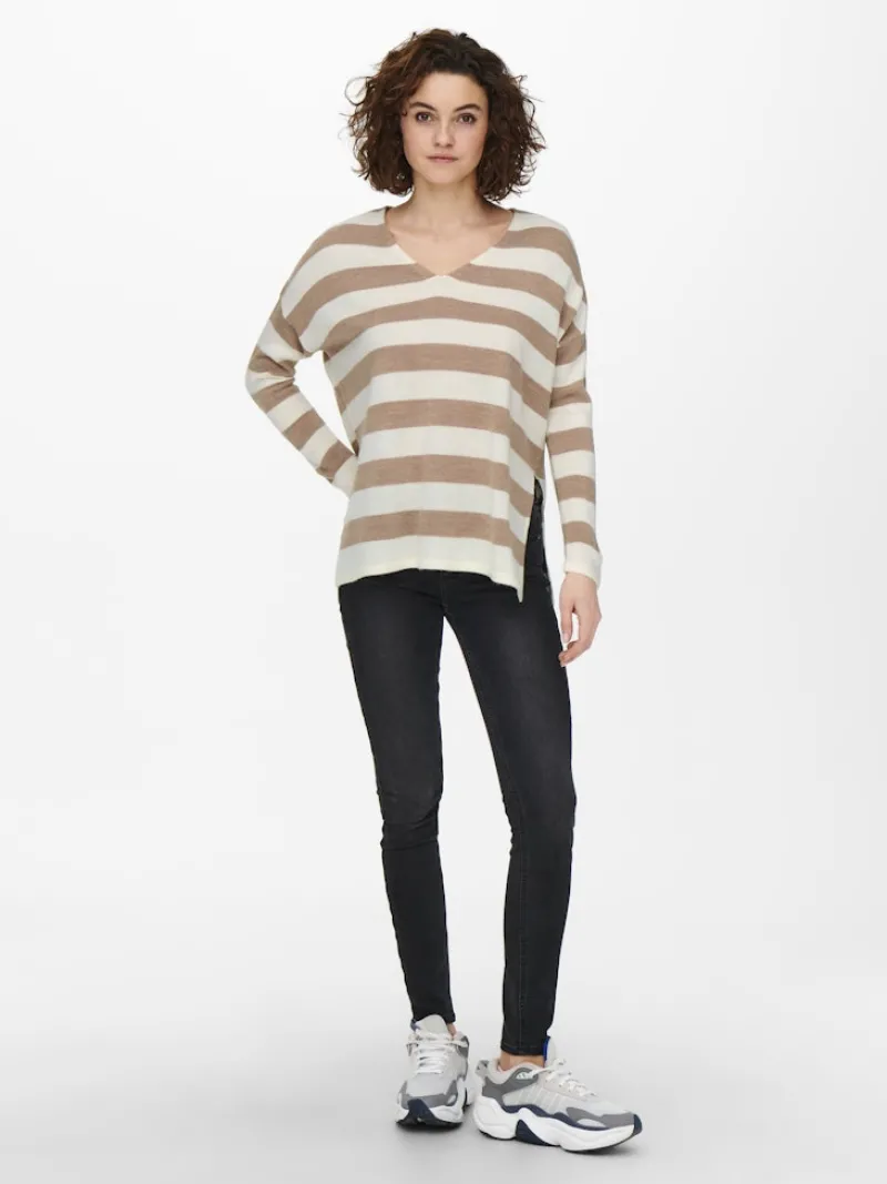 Only Pullover & Sweatshirts*ONLAMALIA L/S V-NECK PULLOVER CC KNT cloud dancer1