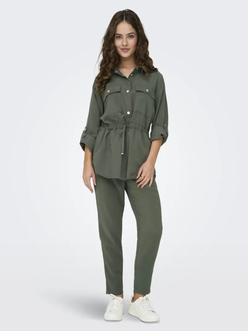 Only Jacken*ONLARIS LIFE 4/5 FEM CARGO JACKET CC WVN kambaba