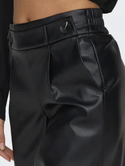 Only Hosen*ONLBINA FAUX LEATHER WIDE PANT BF OTW Black