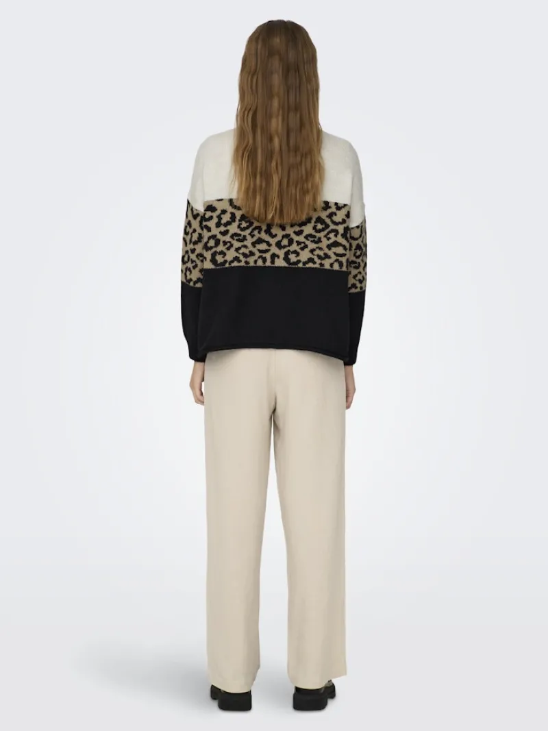 Only Pullover & Sweatshirts*ONLJADE ANIMAL LS O-NECK KNT NOOS moonbeam