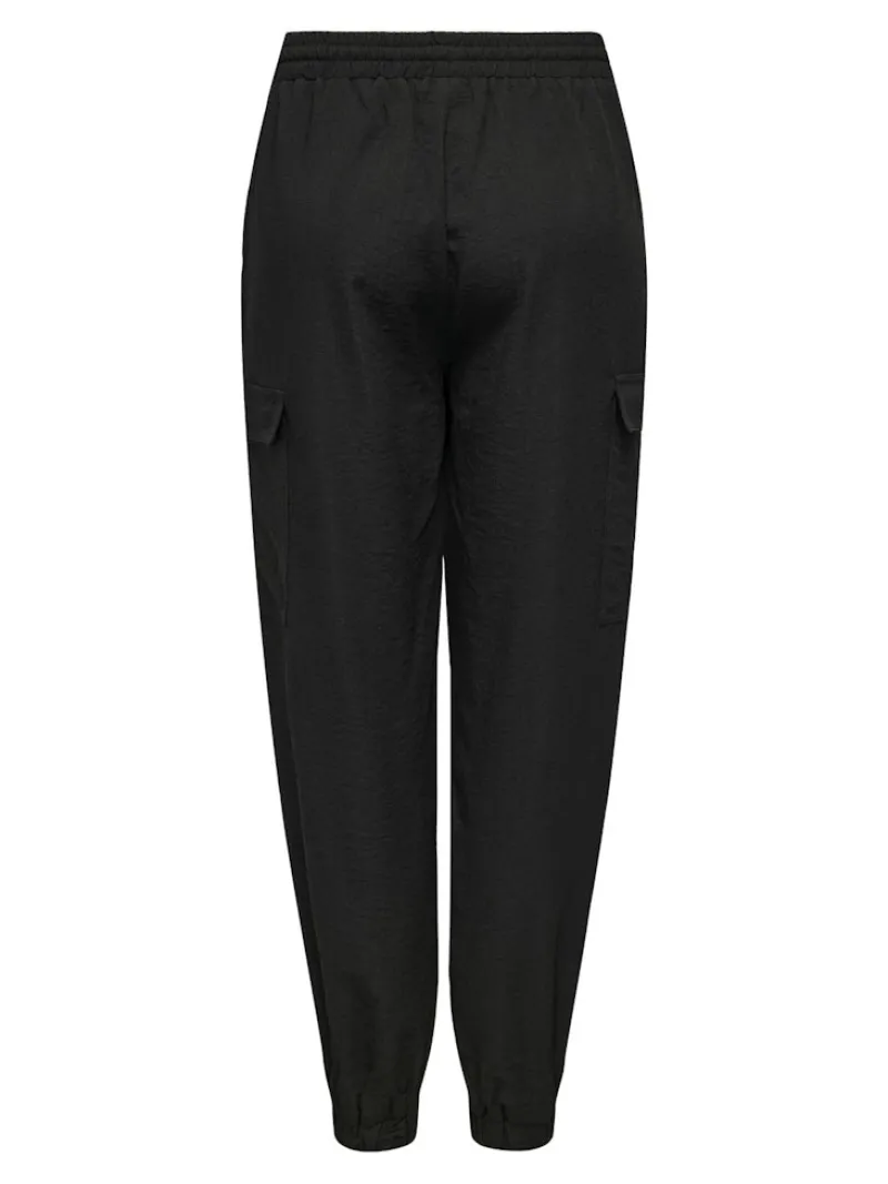 Only Hosen*ONLKATINKA CARGO PANT WVN NOOS Black