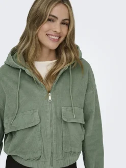 Only Jacken*ONLKENZIE L/S CORD JACKET PNT NOOS grün1