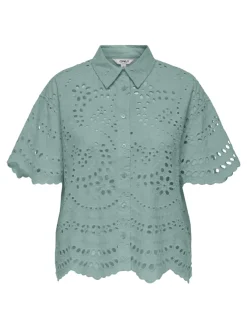 Only Blusen*ONLNEW LALISA SS BOXY SHIRT WVN FR blue surf