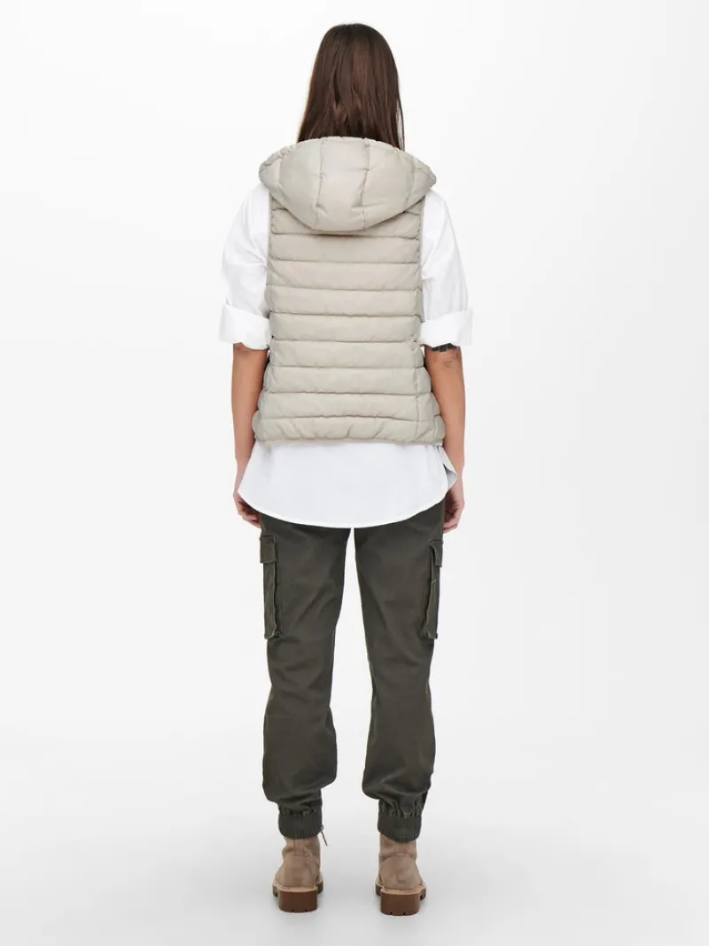 Only Westen*ONLNEWTAHOE HOOD WAISTCOAT OTW NOOS pumice stone