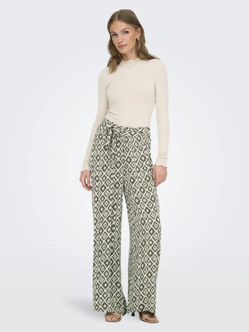 Only Hosen*ONLPAKJA LIFE AOP BELT PANTS WVN NOOS Balsam Green