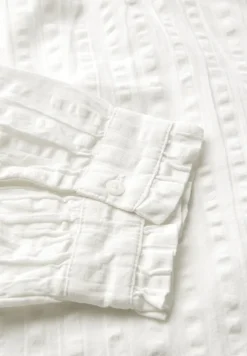 STREET ONE STUDIO Blusen*Seersucker Bluse mit Rüschen off white