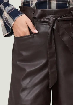 Zero Shorts*Shorts in Lederoptik mit Bindegürtel chocolate plum