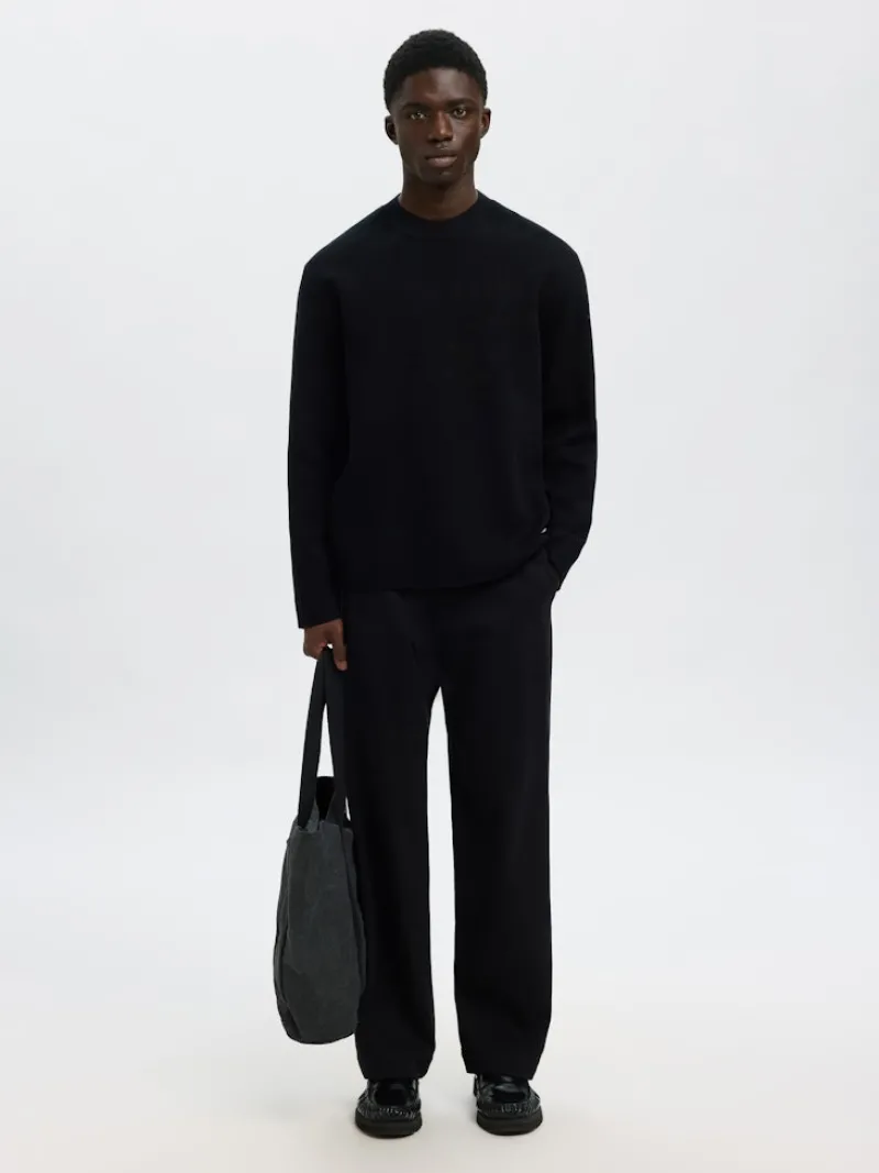 Selected Pullover & Sweatshirts*SLHMIKE LIGHT LS KNIT RELAXED MOCK NECK Black