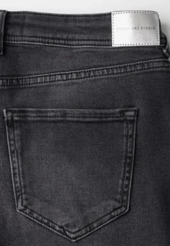 STREET ONE STUDIO Jeans*Straight Leg Jeans black soft wash