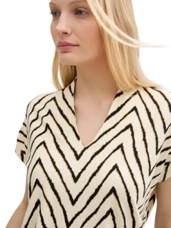 Tom Tailor Shirts*T-Shirt mit V-Ausschnitt natural zig zag design