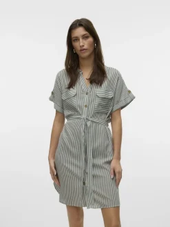 Vero Moda Kleider*VMBUMPY SS SHORT SHIRT DRESS WVN NOOS Laurel Wreath