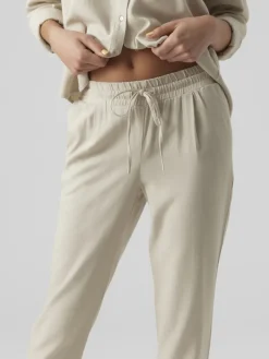 Vero Moda Hosen*VMJESMILO MW ANKLE PANTS WVN NOOS silver lining1